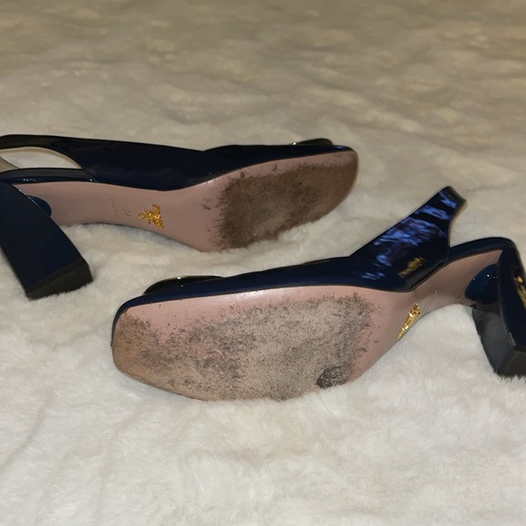 🔥 PRADA Luxury Blue Patent Leather Heels w/Buckle size: 39  🔥 - Picture 13 of 17